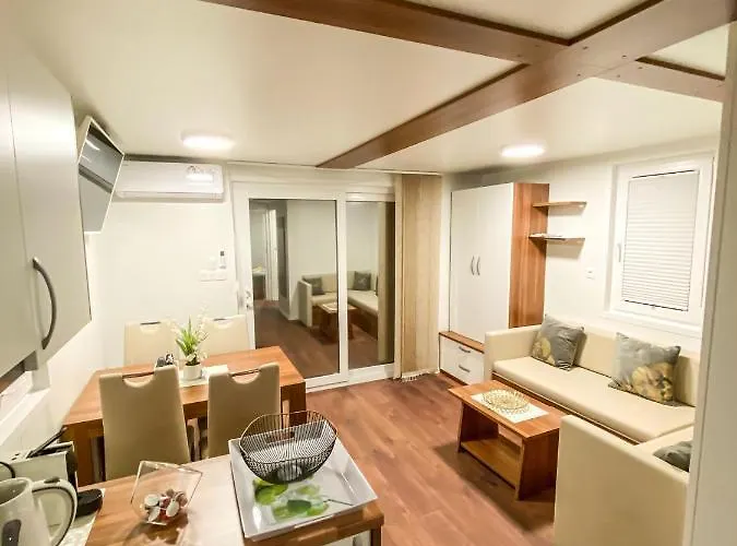 Casa de Férias Star 1 Floating House, Marina