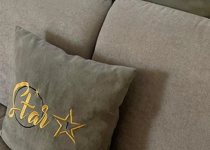 Casa de Férias Star 1 Floating House, Marina Portorož